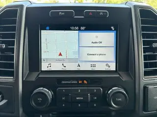 Ford F-150 2018 4x2 XLT 4p SuperCrew 5.5 ft. CB