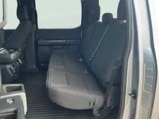 Ford F-150 2022 4x2 XL 4dr SuperCrew 5.5 ft. SB