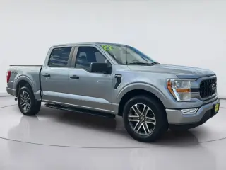 Ford F-150 2022 4x2 XL 4dr SuperCrew 5.5 ft. SB