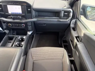 Ford F-150 2023 4x2 XL 4dr SuperCrew 5.5 ft. SB