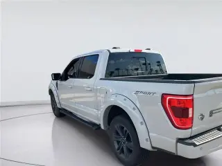 Ford F-150 2023 4x2 XLT 4p SuperCrew 5.5 ft. SB