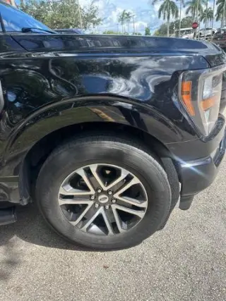 Ford F-150 2023 4x2 XL 4dr SuperCrew 5.5 ft. SB