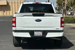 Ford F-150 2023 4x2 XL 4dr SuperCrew 5.5 ft. SB