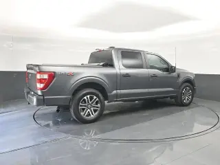 Ford F-150 2023 4x2 XL 4dr SuperCrew 5.5 ft. SB