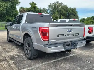 Ford F-150 2022 4x2 XLT 4p SuperCrew 5.5 ft. SB