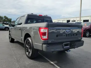 Ford F-150 2021 4x2 Lariat 4dr SuperCrew 6.5 ft. SB