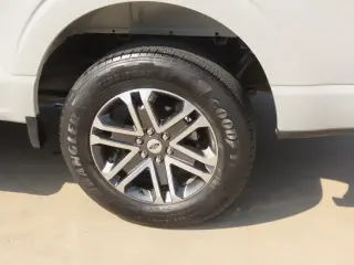 Ford F-150 2023 4x2 XL 4dr SuperCrew 5.5 ft. SB