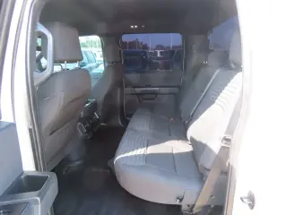 Ford F-150 2023 4x2 XL 4dr SuperCrew 5.5 ft. SB