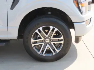 Ford F-150 2023 4x2 XL 4dr SuperCrew 5.5 ft. SB