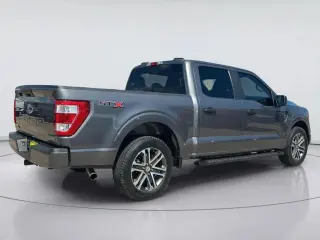 Ford F-150 2023 4x2 XL 4dr SuperCrew 5.5 pi SB