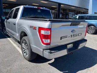 Ford F-150 2022 4x2 XL 4dr SuperCrew 5.5 ft. SB