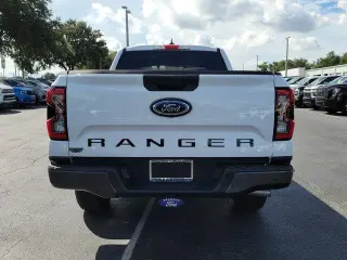 Ford Ranger 2025 4x4 XLT 5p SuperCrew 5.0 ft. CB
