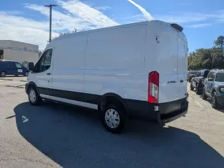 Ford E-Transit 2023 350 3dr SWB Tech Roof Cargo Van