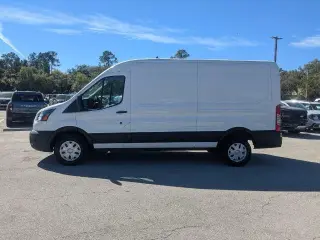 Ford E-Transit 2023 350 3dr SWB Tech Roof Cargo Van