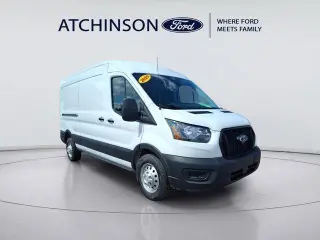 Ford Transit 2025 AWD 250 3dr LWB Techo Medio Furgón de Carga