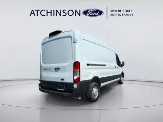 Ford Transit 2025 AWD 250 3dr LWB Techo Medio Furgón de Carga