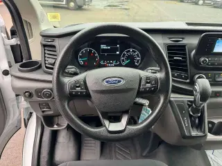 Ford Transit 2025 250 3dr LWB Techo Bajo Furgoneta de Carga