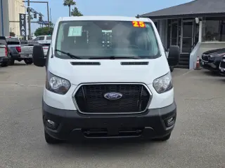Ford Transit 2025 250 3 puertas LWB techo bajo furgón de carga