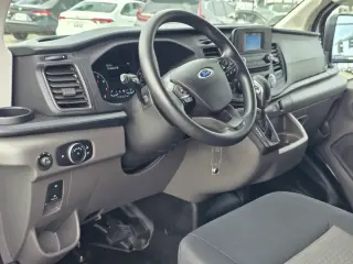 Ford Transit 2025 250 3 puertas LWB techo bajo furgón de carga