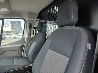 Ford Transit 2025 250 3 puertas LWB techo bajo furgón de carga