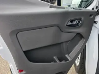 Ford Transit 2025 250 3dr LWB Low Roof Cargo Van