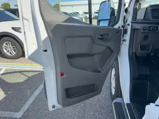 Ford Transit 2025 250 3dr SWB Tech Roof Carrocería