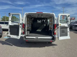 Ford Transit 2025 250 3dr SWB Tech Roof Carrocería