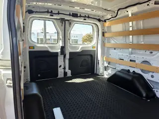 Ford Transit 2025 250 3dr SWB Tech Cargo Van
