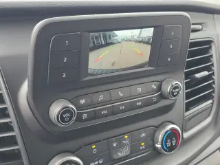 Ford Transit 2025 250 3dr SWB Techo Bajo Furgón de Carga
