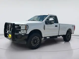 Ford F-250 Super Duty 2019 4x4 XL 2dr Cabina Regular 8 ft. LB Camión de carga
