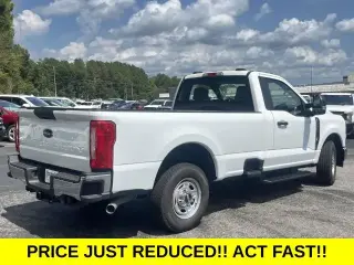 Ford F-250 Super Duty 2026 4x2 XL 2dr Cabina Regular 8 ft. LB Pickup