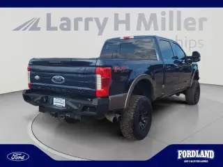 Ford F-350 Super Duty 2018 4x4 King Ranch 4dr Crew Cab 6.8 ft. SB SRW Pickup