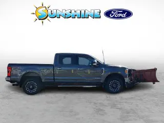 Ford F-350 Super Duty 2017 4x4 Lariat 4p Crew Cab 6.8 ft. SB SRW Pickup