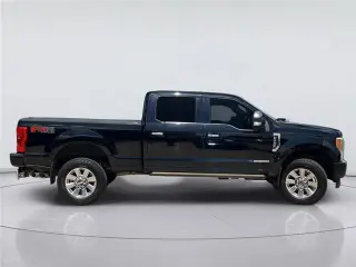 Ford F-350 Super Duty 2017 4x4 Platinum 4p Camioneta Cabina Extendida 6.8 pies SRW