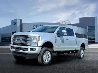 Ford F-350 Super Duty 2017 4x4 Platinum 4dr Crew Cab 6.8 ft. SB SRW Pickup