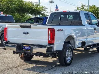 Ford F-250 Super Duty 2025 4x4 XL 4dr SuperCab 8 ft. LB Pickup