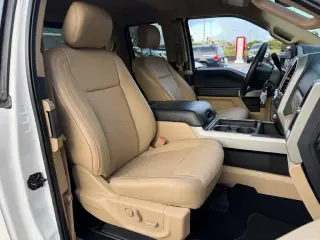 Ford F-250 Super Duty 2019 4x4 Lariat 4dr SuperCab 6.8 ft. SB Pickup
