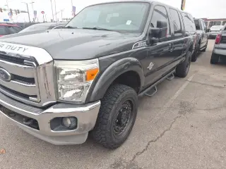 Ford F-250 Super Duty 2015 4x4 Lariat 4p Cab Camioneta de Camioneta 6.8 ft. SB