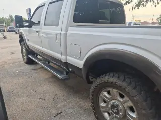 Ford F-250 Super Duty 2016 4x4 King Ranch 4dr Crew Cab 8 ft. LB Pickup