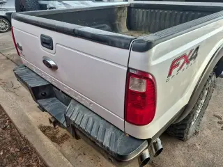 Ford F-250 Super Duty 2016 4x4 King Ranch 4dr Crew Cab 8 ft. LB Pickup