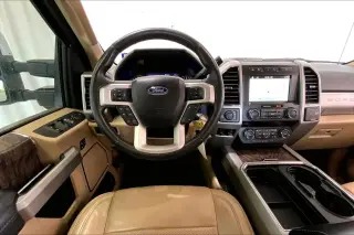 Ford F-250 Super Duty 2019 4x4 Lariat 4dr Crew Cab 8 ft. camión de carga LB