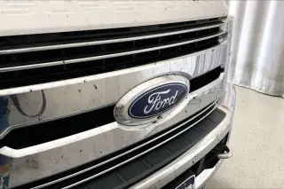 Ford F-250 Super Duty 2019 4x4 Lariat 4dr Crew Cab 8 ft. camión de carga LB