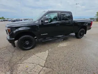 Ford F-250 Super Duty 2020 4x4 Lariat 4dr Crew Cab 6.8 ft. SB Pickup