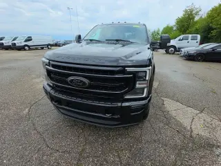 Ford F-250 Super Duty 2020 4x4 Lariat 4dr Crew Cab 6.8 ft. SB Pickup