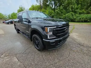 Ford F-250 Super Duty 2020 4x4 Lariat 4dr Crew Cab 6.8 ft. SB Pickup