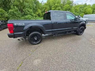 Ford F-250 Super Duty 2020 4x4 Lariat 4dr Crew Cab 6.8 ft. SB Pickup