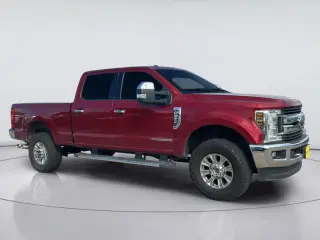 Ford F-250 Super Duty 2019 4x4 XLT 4dr Crew Cab 8 ft. LB Pickup