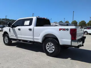 Ford F-250 Super Duty 2020 4x4 XLT 4dr Crew Cab 6.8 ft. SB Pickup