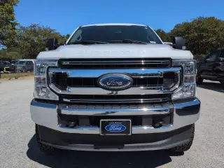 Ford F-250 Super Duty 2020 4x4 XLT 4dr Crew Cab 6.8 ft. SB Pickup