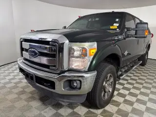 Ford F-250 Super Duty 2016 4x4 Lariat 4p Puerta Cábina Tripla 6.8 pies SB Camion